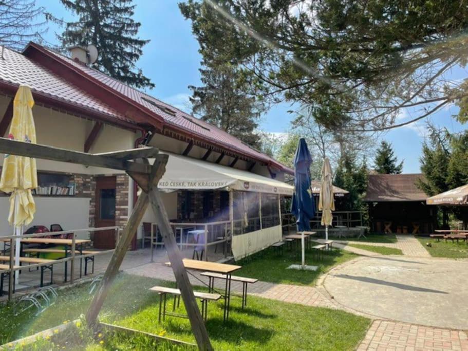 Apartman Katarina V Penzione Pod Smrekom Martin Luaran gambar